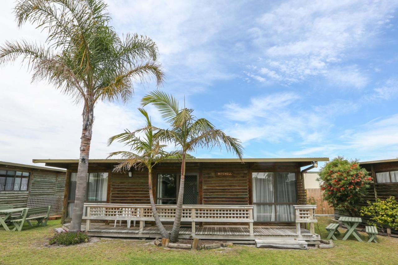 Lazy Acre Log Cabins Lakes Entrance Kültér fotó