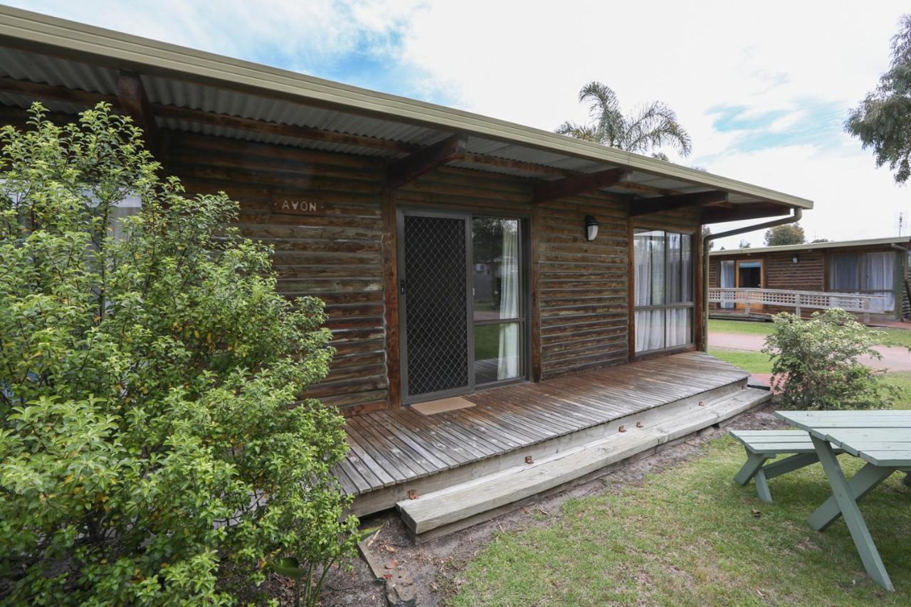Lazy Acre Log Cabins Lakes Entrance Kültér fotó