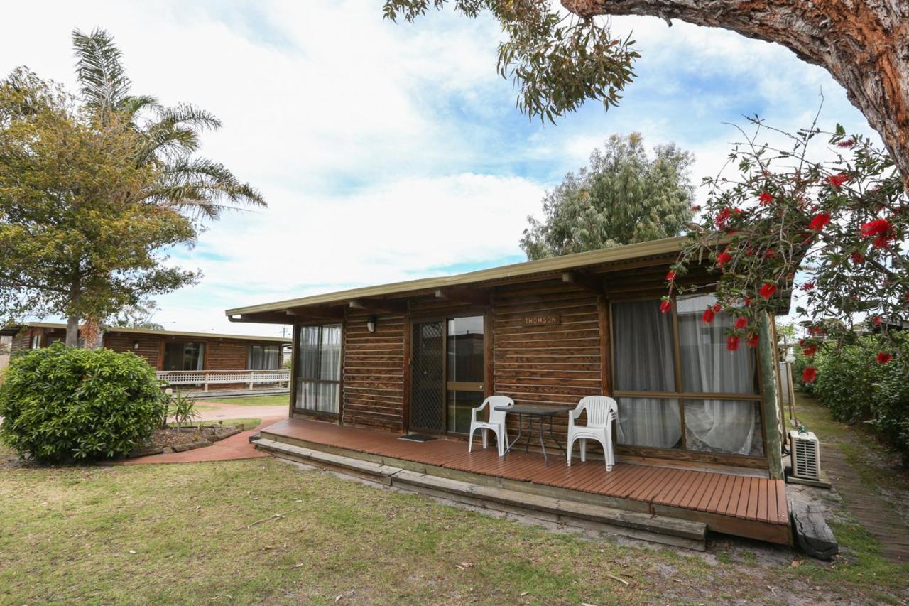 Lazy Acre Log Cabins Lakes Entrance Kültér fotó