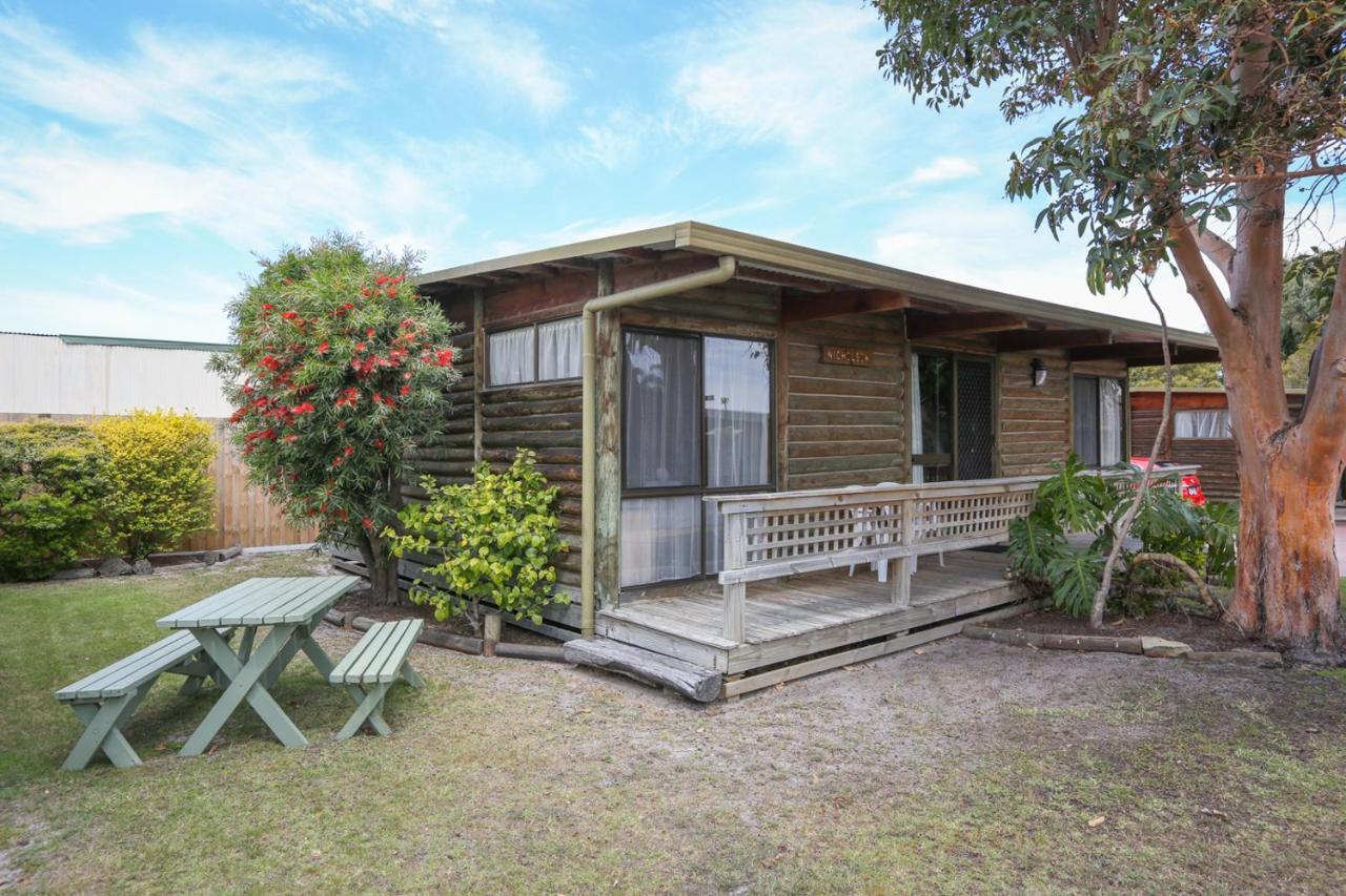 Lazy Acre Log Cabins Lakes Entrance Kültér fotó